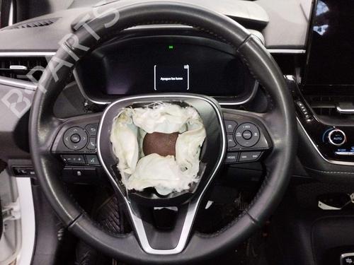 steering-wheel-toyota-corolla-hatchback-_e21_-_ea1_-_eh1_-2018-39448224 main image