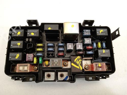 Used Fuse box HONDA CR-V II (RD_) 2.0 (RD5) (150 hp) 22760969