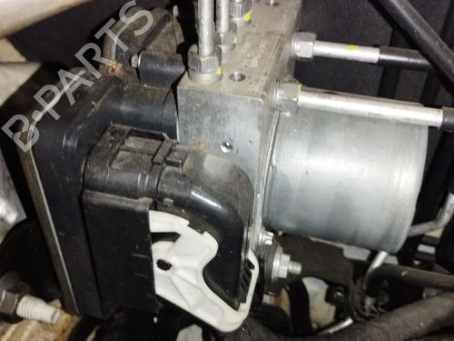 Used ABS pump ABS pump RENAULT CLIO V (B7_) 1.3 TCe 130 (B7MF) (131 hp) 36296630 36296630