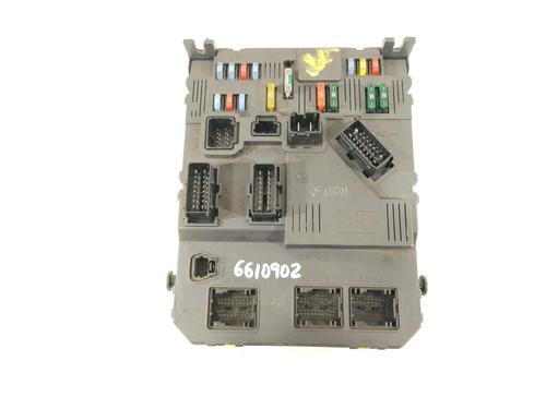 Used Fuse box Fuse box 30259461 30259461