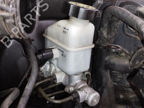 brake-master-cylinder-hyundai-i30-fd-2007-2008-2009-2010-2011-2012-36434393 main image