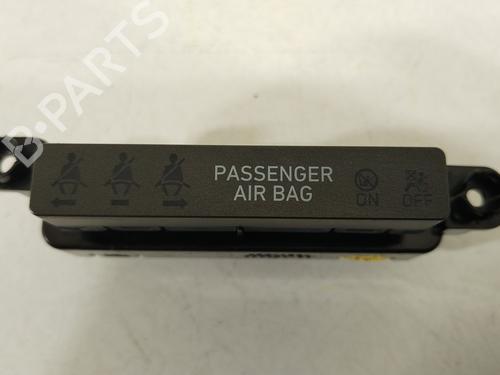 display-monitor-hyundai-kona-sx2-2023-33336848 main image