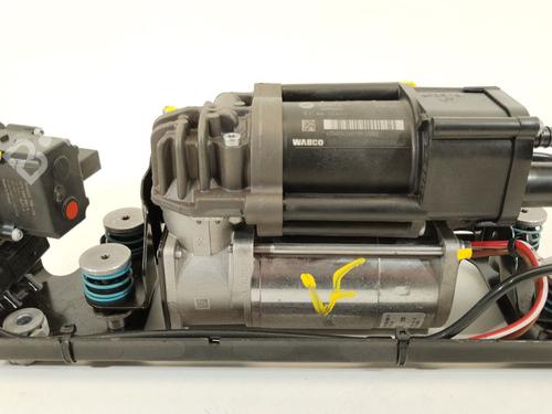 Fahrwerkskompressor für BMW 5 Touring (F11) 525 d xDrive (218 hp) 28125478