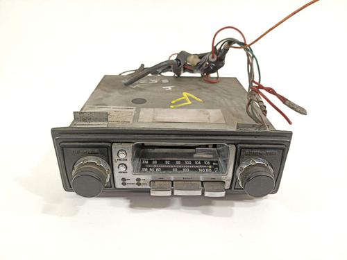 Used Radio Radio RENAULT FUEGO (136_) 2.0 TX/GTX (1363) (110 hp) 21143009 21143009