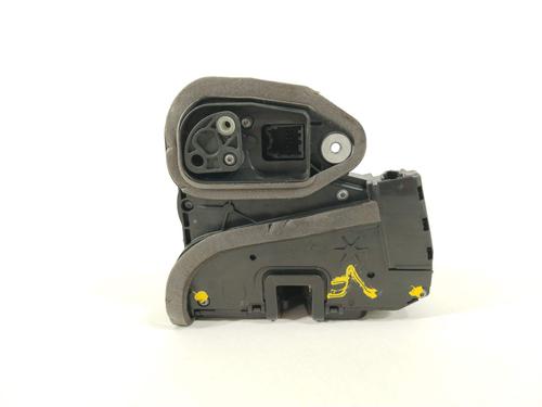 front-left-lock-opel-astra-k-b16-2015-2016-2017-2018-2019-2020-2021-2022-17949898 main image