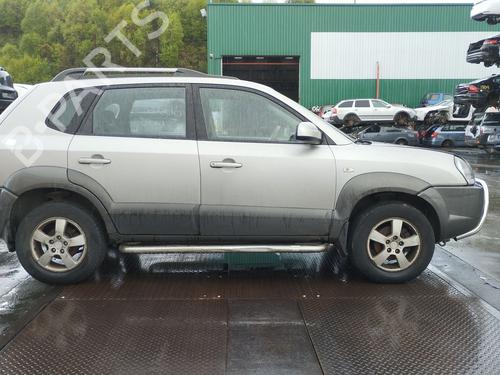 Used Parts HYUNDAI TUCSON (JM) 2.0 CRDi (136 hp) 2617813