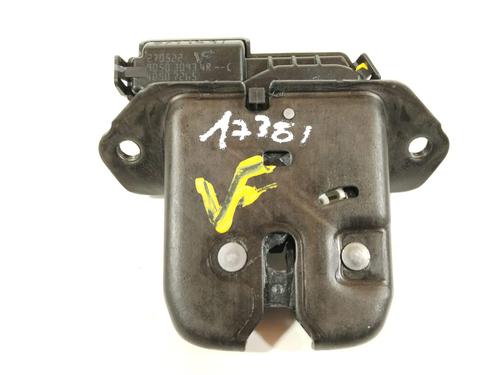 tailgate-lock-dacia-sandero-iii-2021-36499434 main image