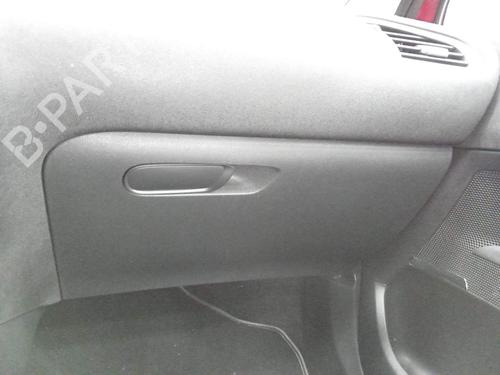 glove-box-citroen-c4-ii-nc_-2009-37192804 main image
