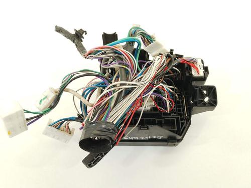 Used Fuse box Fuse box 29122283 29122283