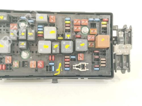 Used Fuse box Fuse box 36078153 36078153