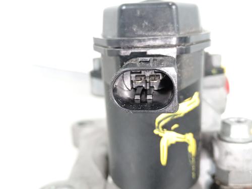 Right rear brake caliper PEUGEOT 208 II (UB_, UP_, UW_, UJ_) 1.2 PureTech 100 | BP30110843M106