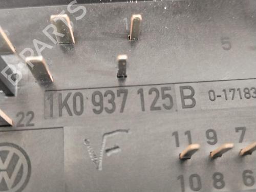 Fuse box VW GOLF VI (5K1) 1.4 TSI | BP31215737E1 - Image 6