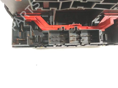 Fuse box VW GOLF V (1K1) 2.0 TDI 16V | BP39147504E1 - Image 5