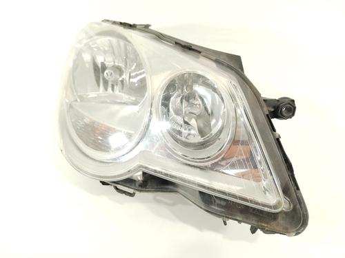 Right headlight VW POLO (9N_, 9A_) 1.4 TDI | BP26709532C29 