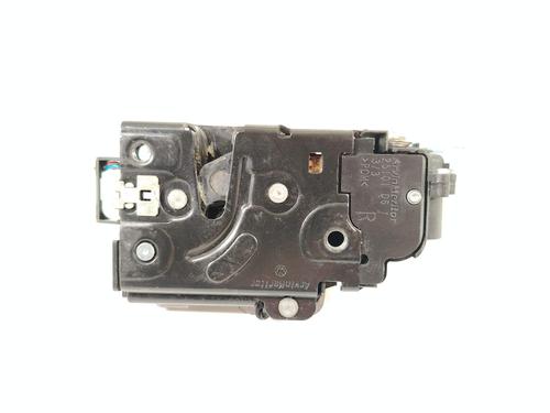 front-right-lock-vw-golf-v-1k1-2003-2004-2005-2006-2007-2008-2009-2010-34631057 main image
