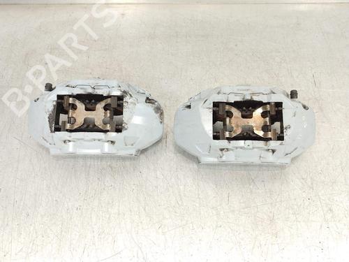 Used Right front brake caliper Right front brake caliper 31888494 31888494