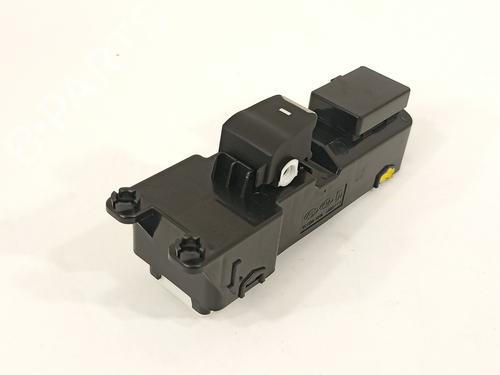 Used Right rear window switch HYUNDAI TUCSON (TL, TLE) 1.6 CRDi (116 hp) 13704752