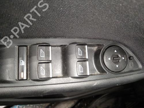 Used Left front window switch Left front window switch FORD FOCUS III 1.5 TDCi (120 hp) 36406328 36406328