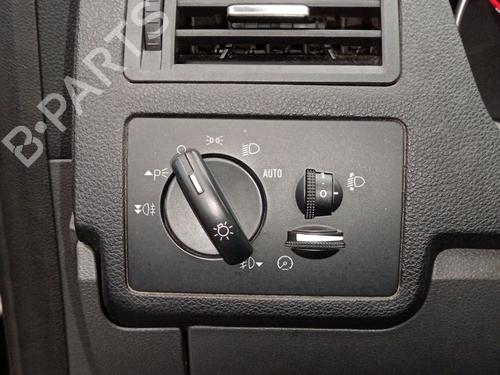 Commande de phare FORD KUGA I 2.0 TDCi 4x4 (136 hp) 27896555