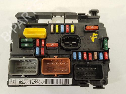 fuse-box-citroen-c3-ii-sc_-2009-28074541 main image