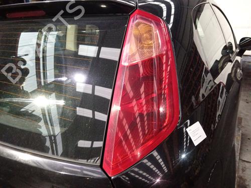 Used Right taillight Right taillight FIAT GRANDE PUNTO (199_) 1.3 D Multijet (199.AXD11, 199.AXD1A, 199.AXD1B,... (90 hp) 36132766 36132766