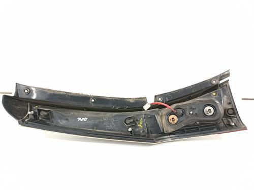 Right taillight MITSUBISHI GRANDIS (NA_W) 2.0 DI-D (NA8W) | BP16822004C35 