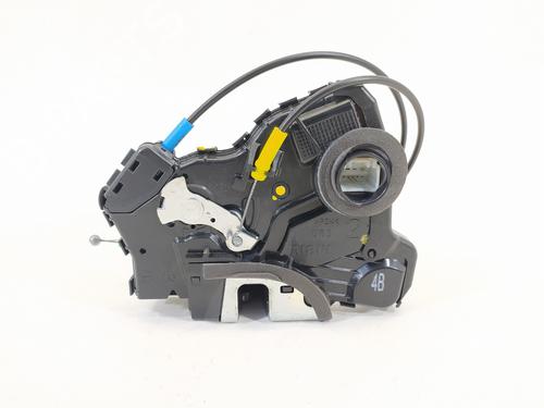 Højre fortil lås TOYOTA AURIS (_E18_) [2012-2018]  7084905