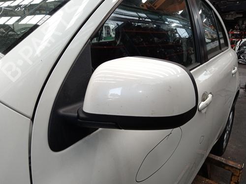 Retrovisor esquerdo Retrovisor esquerdo NISSAN MICRA IV (K13K, K13KK) 1.2 (80 hp) 35964156 35964156