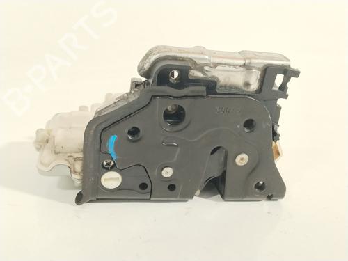 Used Front right lock AUDI A4 B8 (8K2) 2.0 TDI (143 hp) 30173312