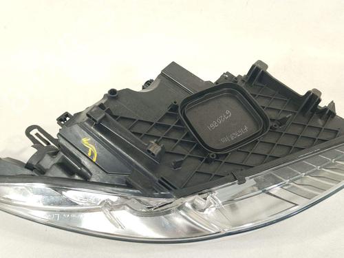 Left headlight RENAULT MEGANE III Hatchback (BZ0/1_, B3_) 1.5 dCi | BP38062229C28 - Image 4