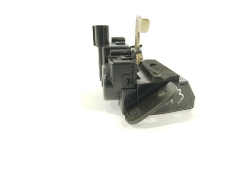 Tailgate lock KIA CARENS II MPV (FJ)  | BP26501898C101 