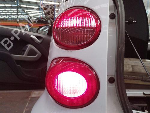 left-taillight-smart-fortwo-coupe-451-2007-38618970 main image