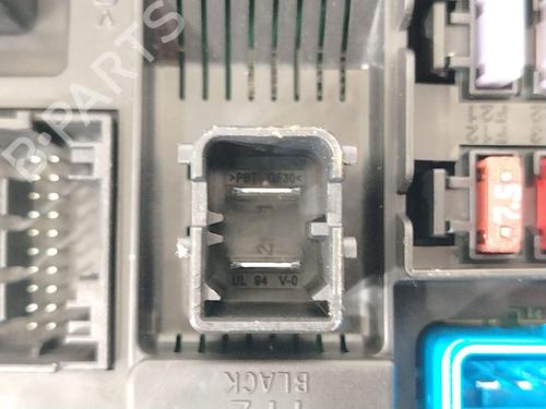 Fuse box OPEL CORSA F (P2JO) 1.2 (68) | BP31814698E1 - Image 6