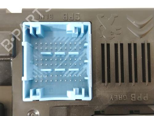 Fuse box OPEL CORSA F (P2JO) 1.2 (68) | BP31814698E1 