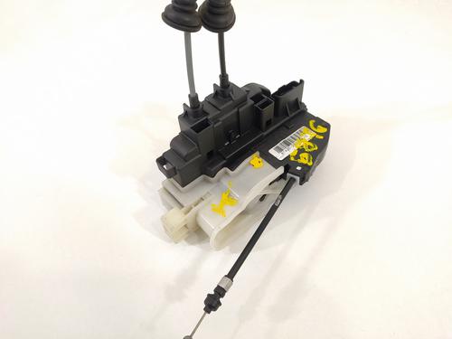 Used Rear right lock HYUNDAI SANTA FÉ II (CM) 2.2 CRDi GLS 4x4 (150 hp) 6581446
