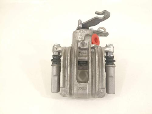 Used Right rear brake caliper Right rear brake caliper 13898608 13898608