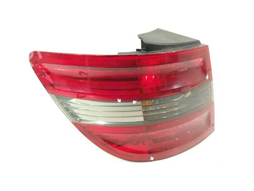 Used Left taillight Left taillight 31827678 31827678