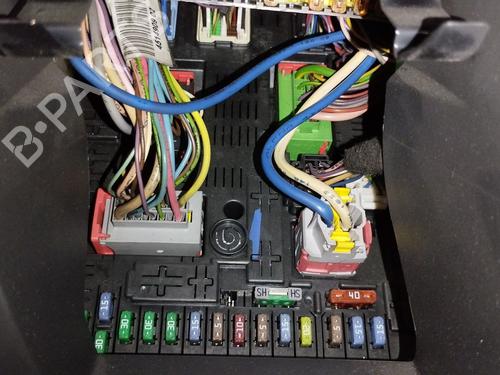 Zekeringkast CITROËN C5 III (RD_) 2.0 HDi 140 (RDRHF8, RDRHFA, RDRHA8, RDRHAJ) (140 hp) 29972928