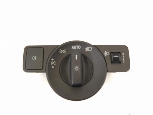 Used Headlight switch Headlight switch MERCEDES-BENZ B-CLASS Sports Tourer (W246, W242) B 200 CDI / d (246.208) (136 hp) 11870415 11870415