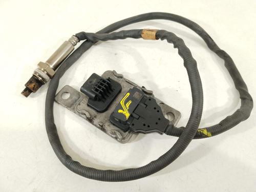 electronic-sensor-audi-a4-b9-avant-8w5-8wd-2015-32392435 main image