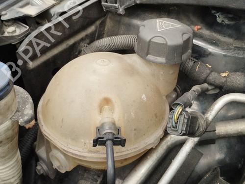 expansion-tank-peugeot-308-sw-i-4e_-4h_-2007-2008-2009-2010-2011-2012-2013-2014-37270078 main image