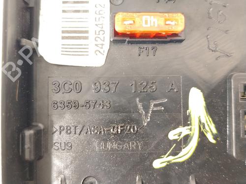 Fuse box VW PASSAT B7 (362) 2.0 TDI | BP31945303E1