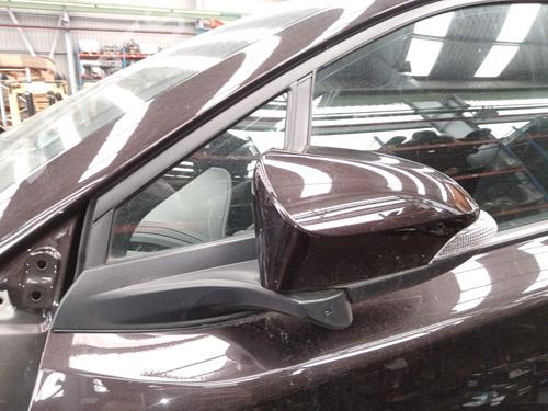 left-mirror-toyota-c-hr-_x1_-2016-37609513 main image