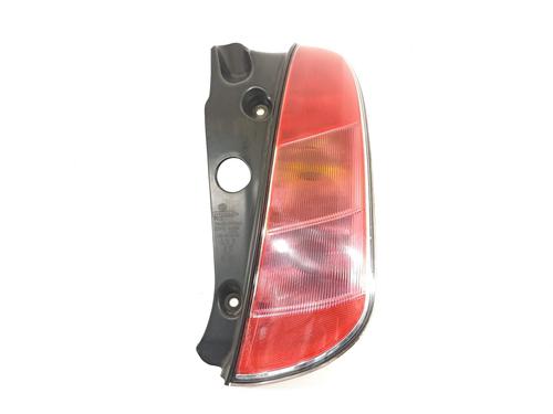 Used Right taillight Right taillight 16012068 16012068