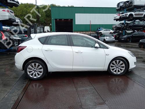 Used Parts OPEL ASTRA J (P10)  1.7 CDTI (68)  4603861