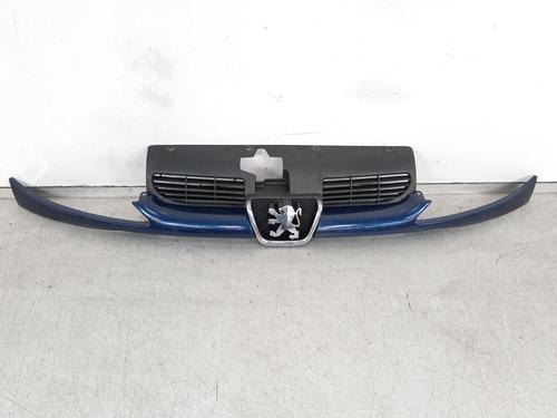 Used Grille Grille PEUGEOT 206 Hatchback (2A/C) 1.4 HDi eco 70 (68 hp) 34349196 34349196