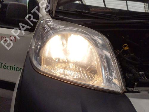 Used Right headlight Right headlight FIAT FIORINO Box Body/MPV (225_) 1.3 D Multijet (225BXD1A, 225BXB1A, 225BXB11) (75 hp) 40158120 40158120