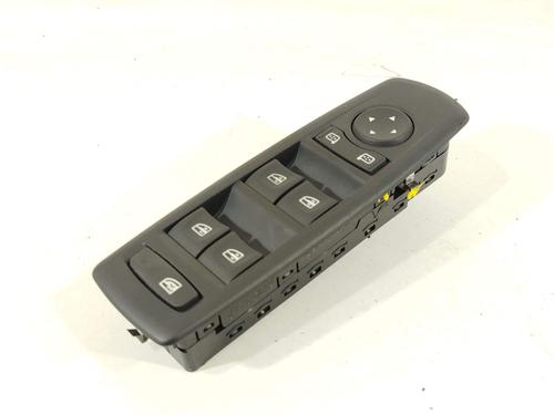 Left front window switch RENAULT LAGUNA III (BT0/1) 2.0 dCi (BT01, BT08, BT09, BT0E, BT0K, BT12, BT1C, BT1D,... | BP31317479I27 - Image 2
