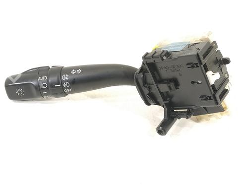 Used Headlight switch TOYOTA AVENSIS Estate (_T25_) [2003-2008]  12254076