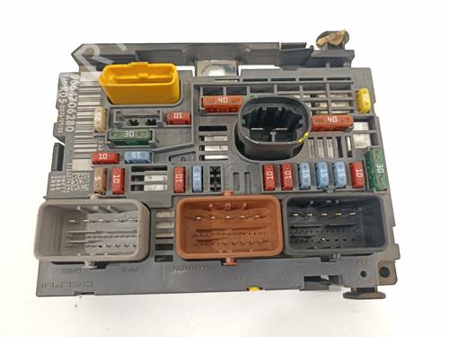 Used Fuse box PEUGEOT 308 I (4A_, 4C_) 1.6 16V (120 hp) 14914169